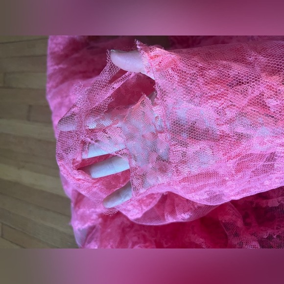 50s Vintage Hot Pink Tulle and Lace Cupcake Dress with Shelf Bust - Picture 15 of 16